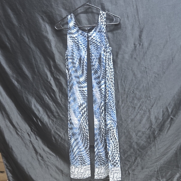 SLNY Abstract Blue and Black Maxi Dress - Picture 8 of 9